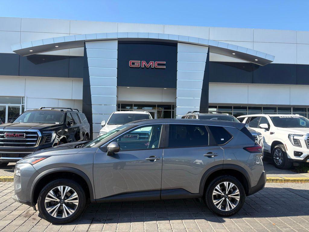 used 2023 Nissan Rogue car, priced at $22,876