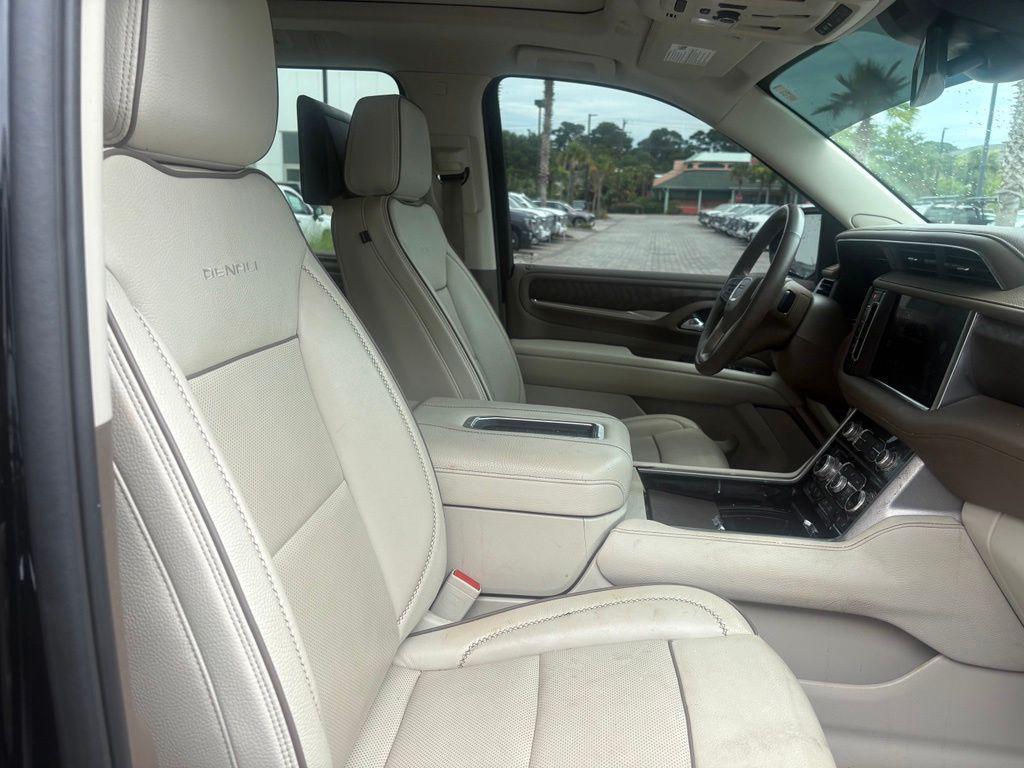 used 2024 GMC Yukon XL car, priced at $69,058