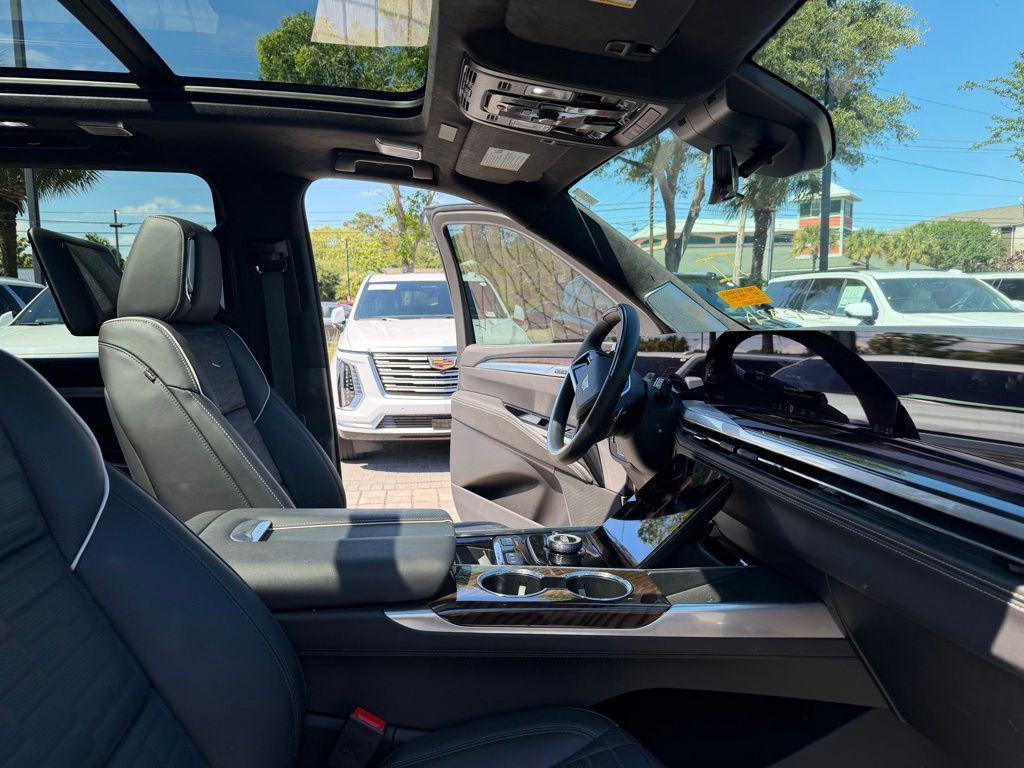 used 2025 Cadillac Escalade ESV car, priced at $125,502