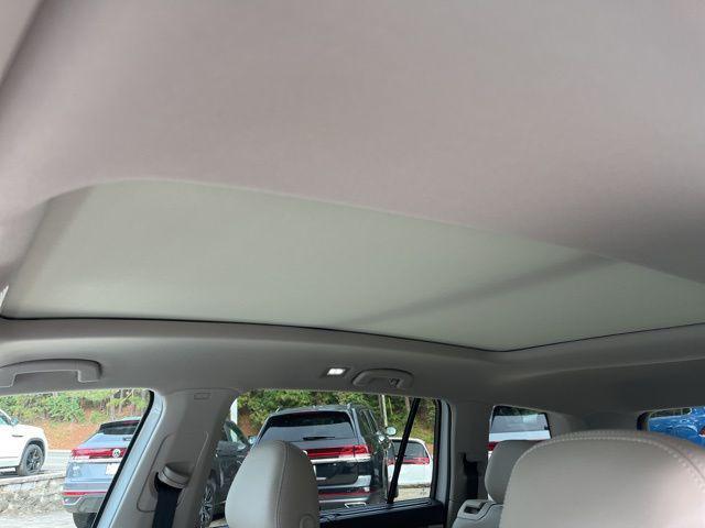 new 2026 Volkswagen Atlas car, priced at $43,620