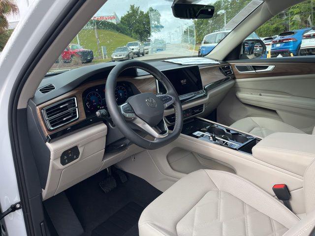new 2026 Volkswagen Atlas car, priced at $43,620