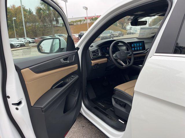 new 2026 Volkswagen Atlas Cross Sport car, priced at $44,994
