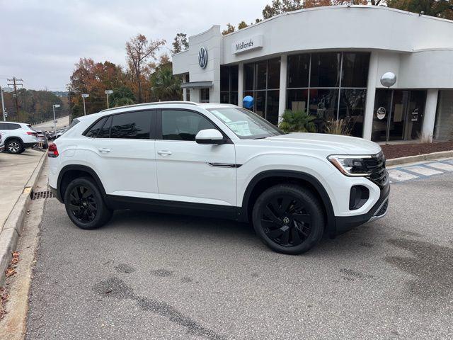 new 2026 Volkswagen Atlas Cross Sport car, priced at $44,994