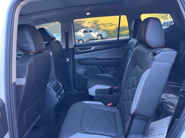 new 2026 Volkswagen Atlas car, priced at $47,334