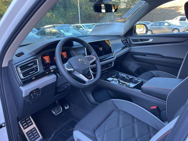 new 2026 Volkswagen Atlas car, priced at $47,334