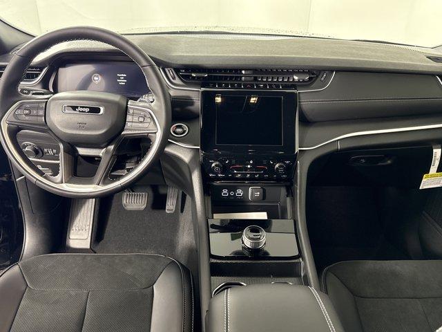 new 2025 Jeep Grand Cherokee L car, priced at $42,937