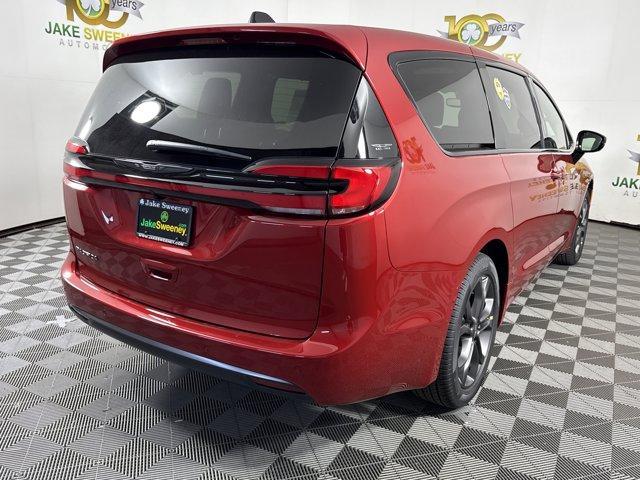 new 2026 Chrysler Pacifica car, priced at $41,983