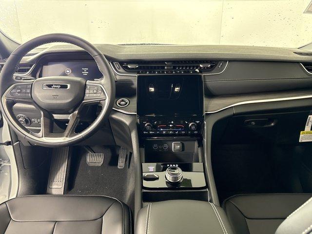 new 2025 Jeep Grand Cherokee car, priced at $43,310