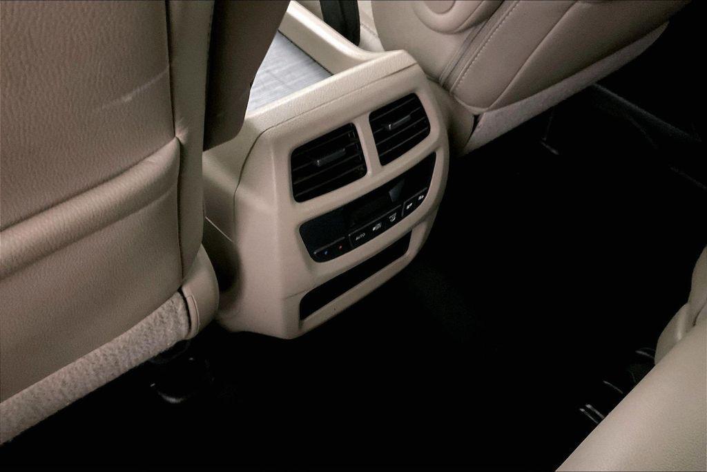 used 2018 Honda Pilot car, priced at $20,245