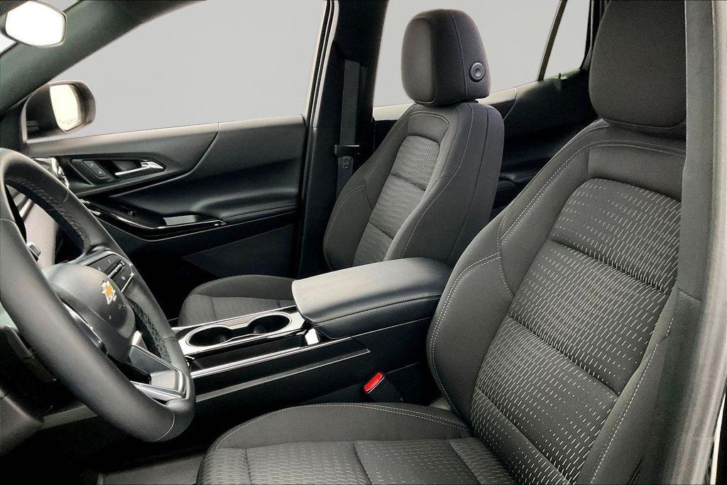 used 2025 Chevrolet Equinox car, priced at $27,344
