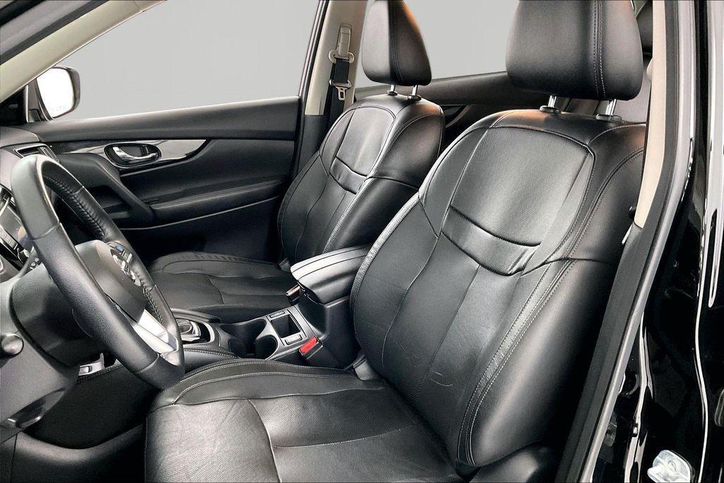 used 2020 Nissan Rogue car, priced at $16,974