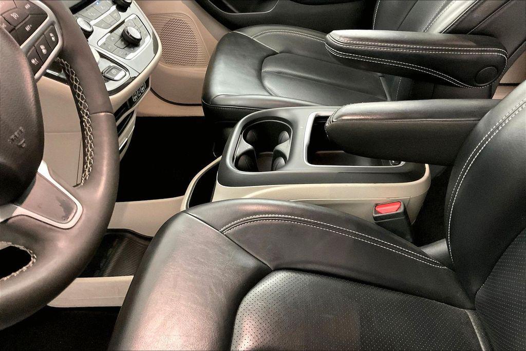used 2023 Chrysler Pacifica car, priced at $22,499