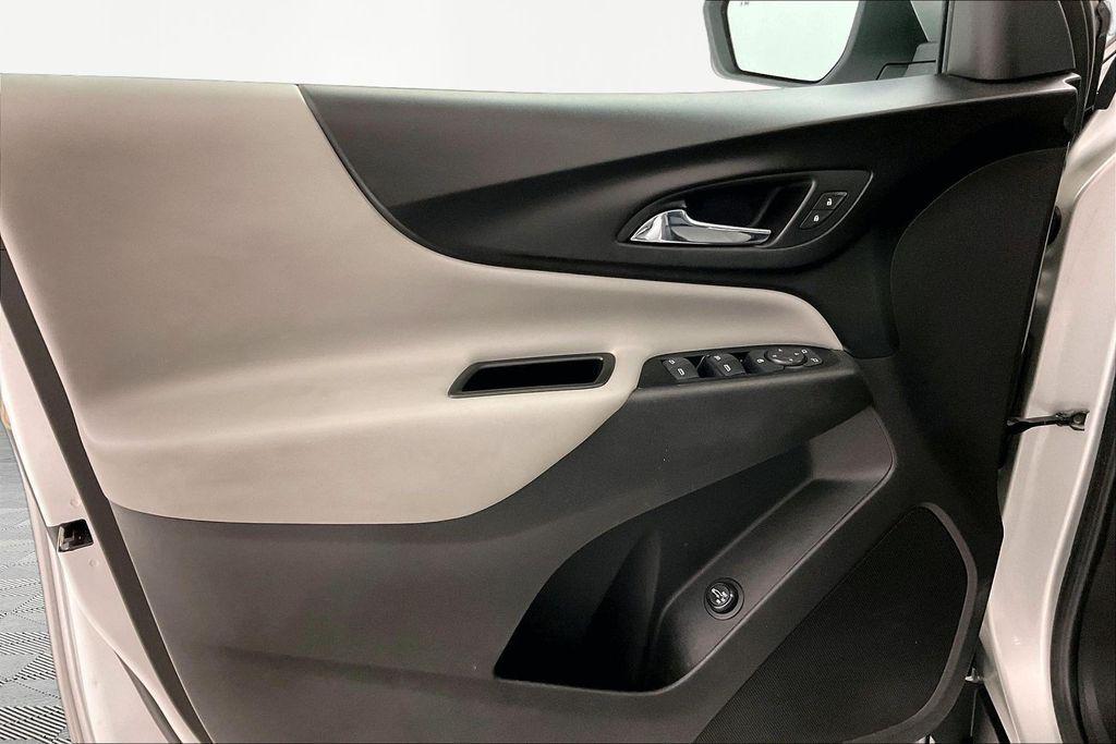 used 2018 Chevrolet Equinox car, priced at $13,951