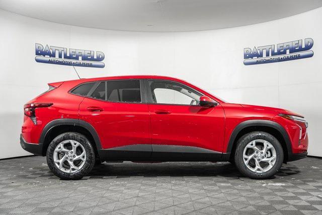 new 2026 Chevrolet Trax car, priced at $23,385