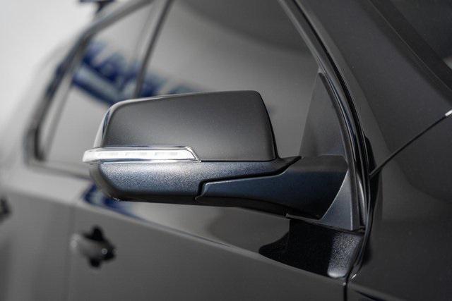 used 2023 Chevrolet Traverse car, priced at $33,356