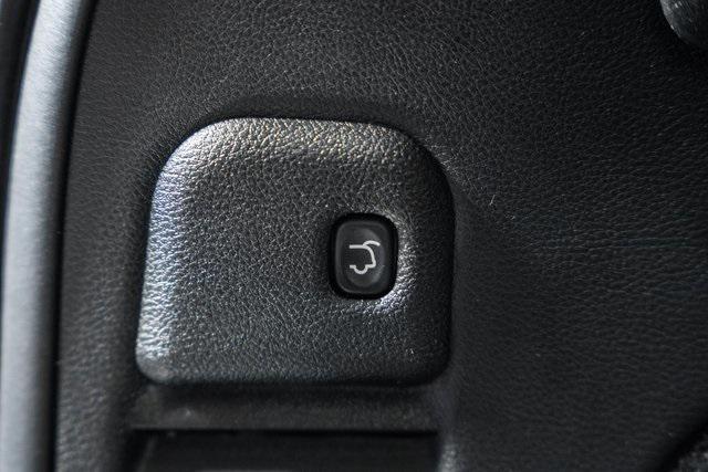 used 2014 Jeep Grand Cherokee car, priced at $9,990