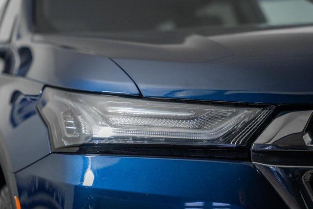 used 2023 Chevrolet Traverse car, priced at $30,335