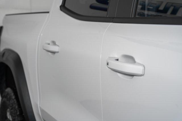 new 2026 Chevrolet Colorado car, priced at $47,620