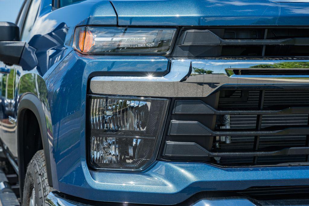 new 2026 Chevrolet Silverado 3500 car, priced at $77,394