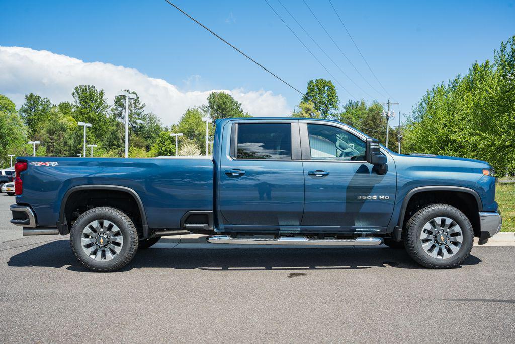 new 2026 Chevrolet Silverado 3500 car, priced at $77,394