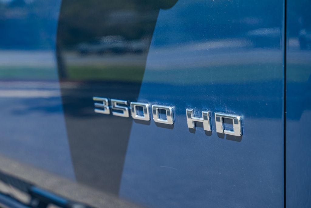 new 2026 Chevrolet Silverado 3500 car, priced at $77,394