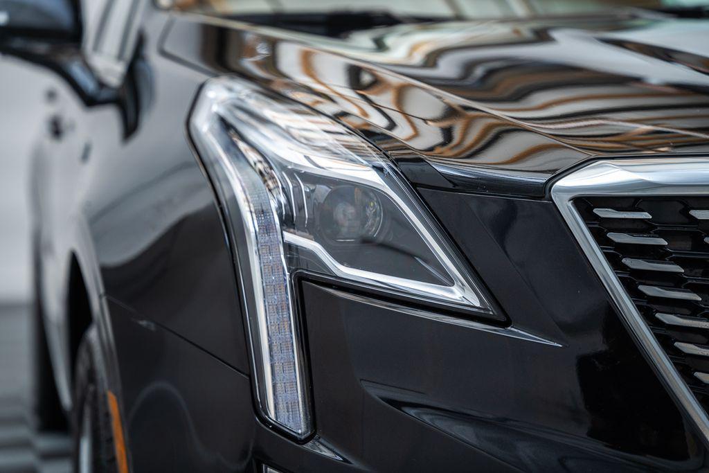 used 2021 Cadillac XT5 car, priced at $30,743