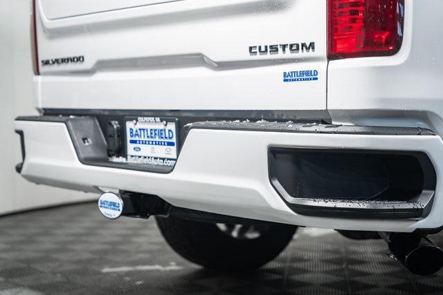 new 2026 Chevrolet Silverado 1500 car, priced at $37,990