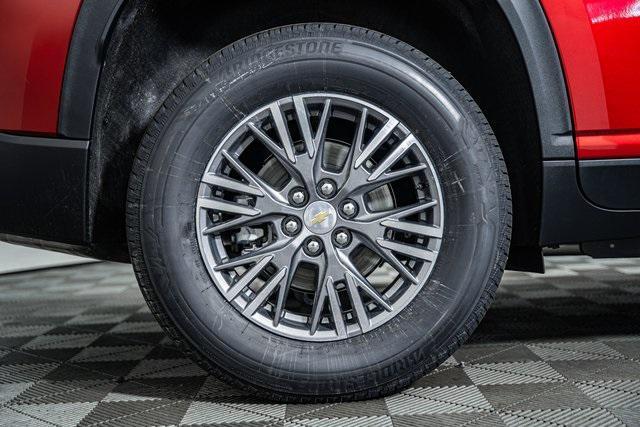 new 2026 Chevrolet Traverse car, priced at $42,255