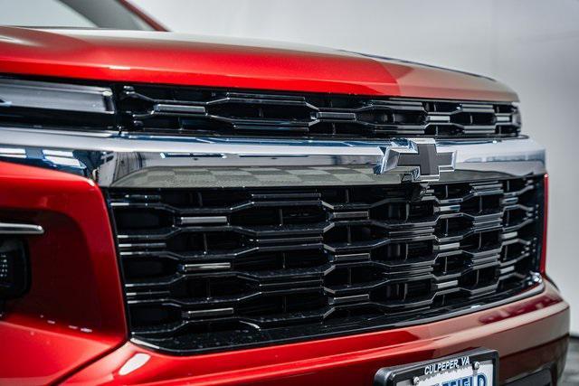 new 2026 Chevrolet Traverse car, priced at $42,255