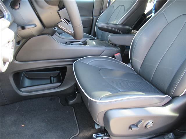 new 2026 Chrysler Pacifica car, priced at $46,534