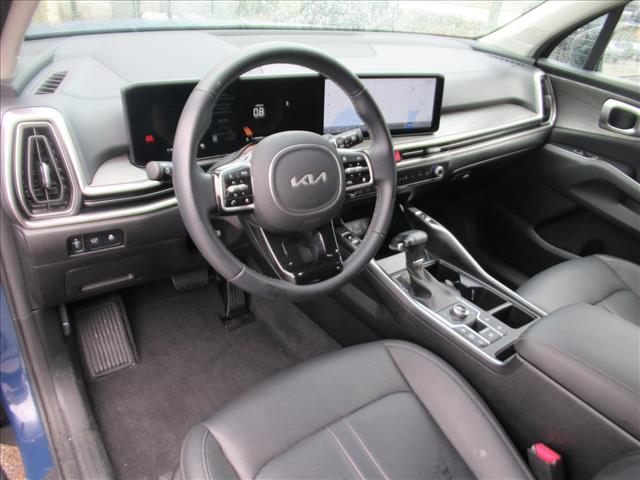 used 2024 Kia Sorento car, priced at $32,100
