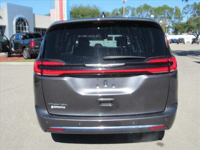 used 2023 Chrysler Pacifica car, priced at $23,200