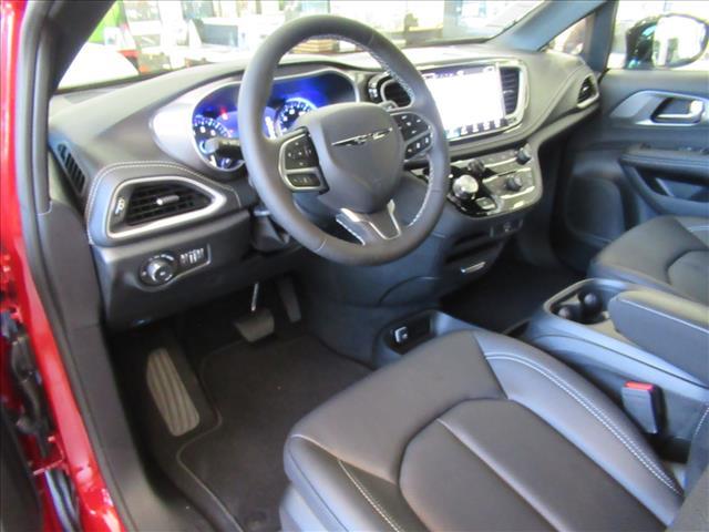 new 2026 Chrysler Pacifica car, priced at $38,091