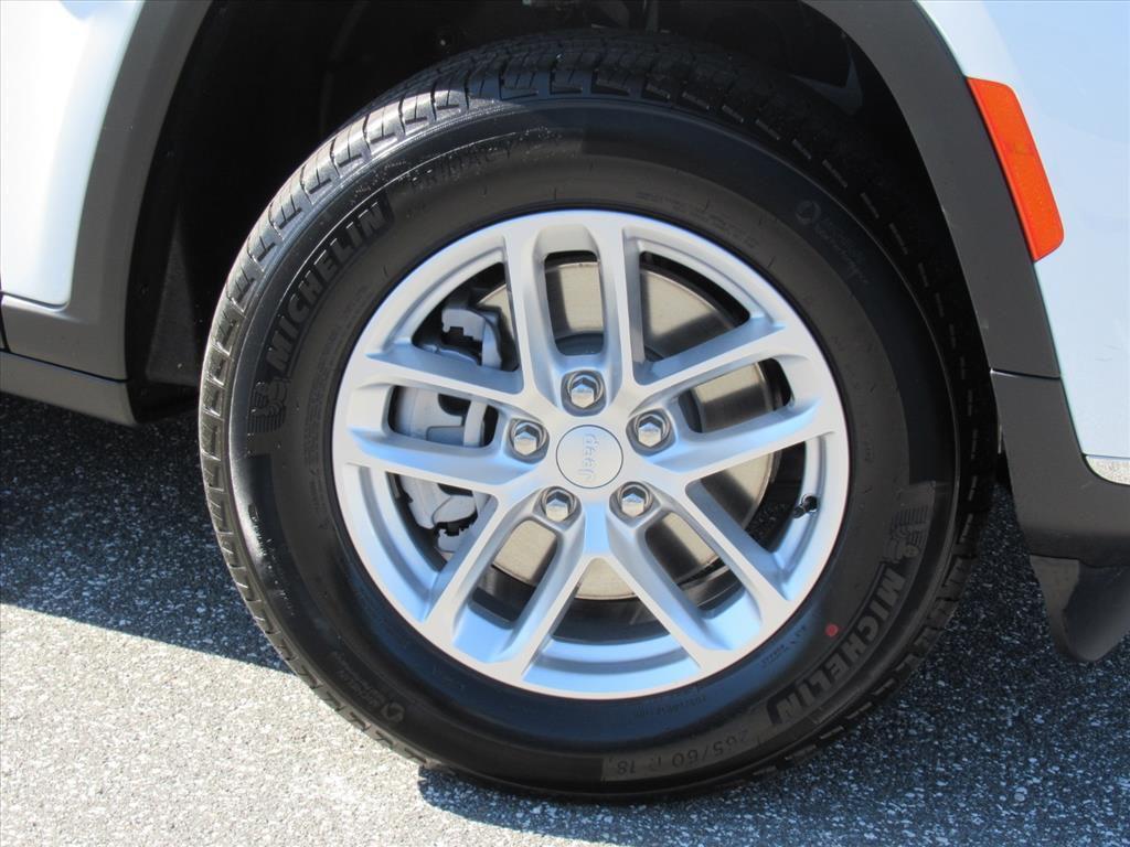 new 2025 Jeep Grand Cherokee L car, priced at $31,019