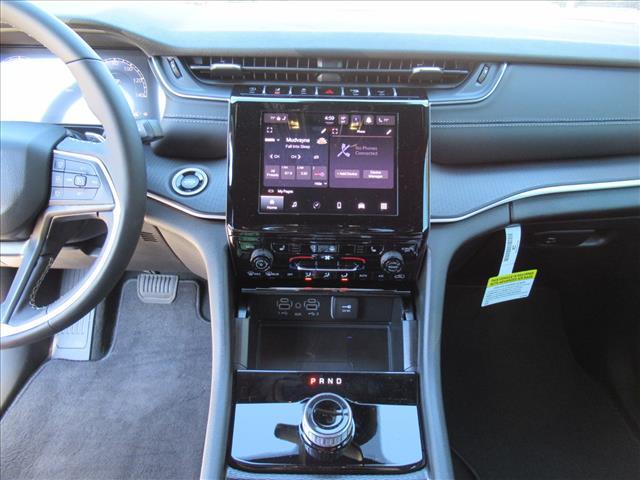 new 2025 Jeep Grand Cherokee car, priced at $29,770