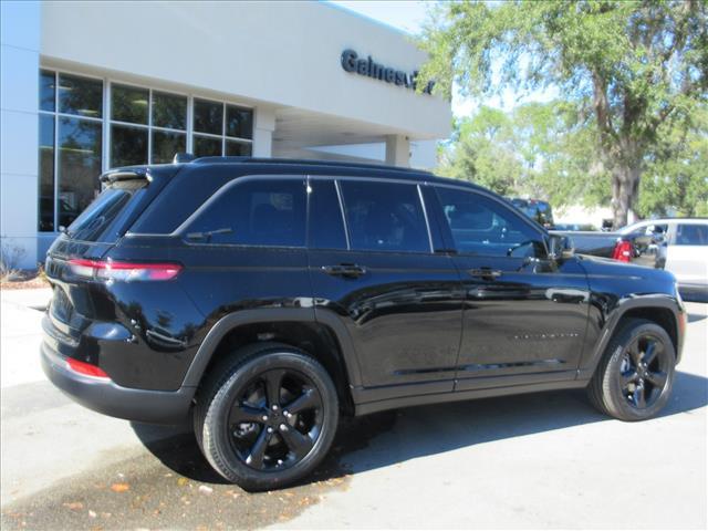 new 2026 Jeep Grand Cherokee car, priced at $41,099