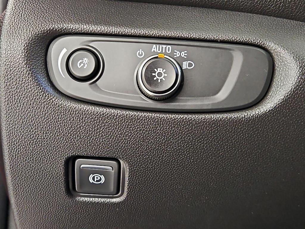 used 2021 Chevrolet Blazer car, priced at $27,998