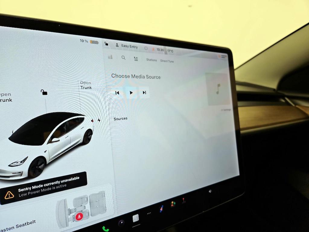 used 2021 Tesla Model 3 car, priced at $24,998