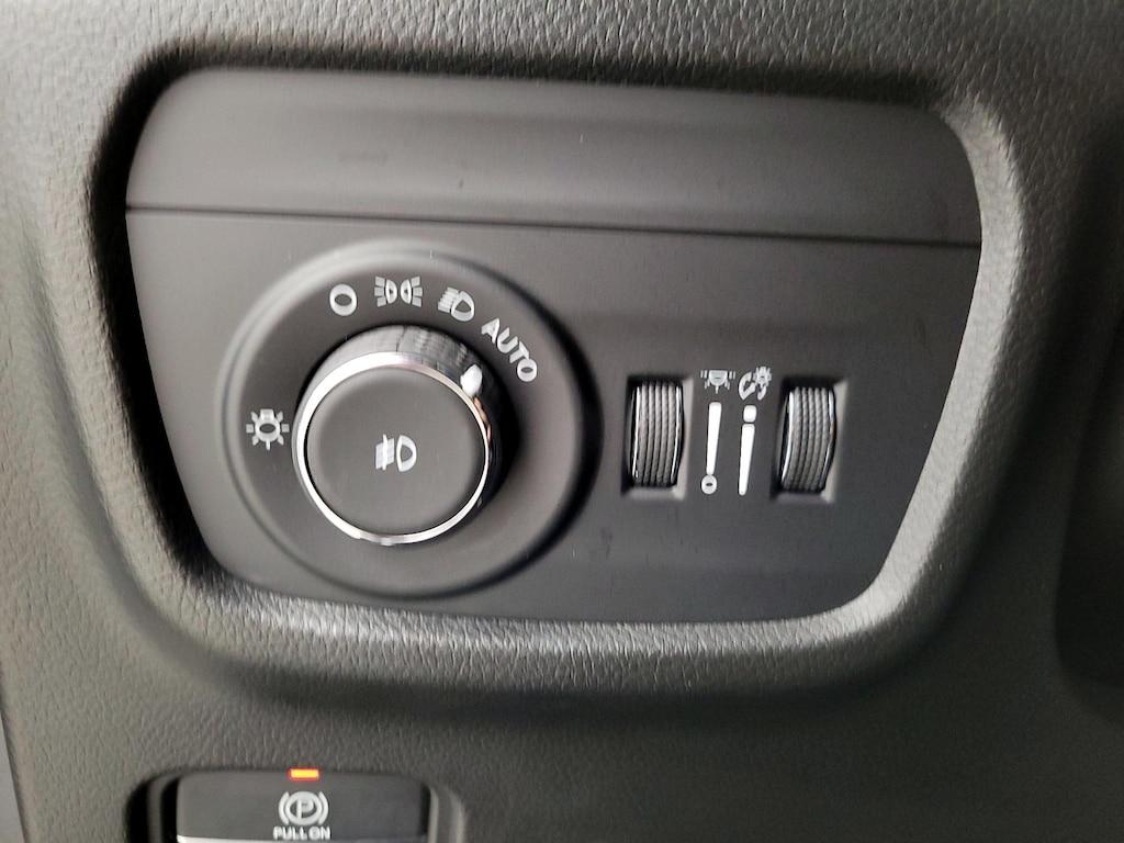 used 2022 Jeep Grand Cherokee car, priced at $36,998