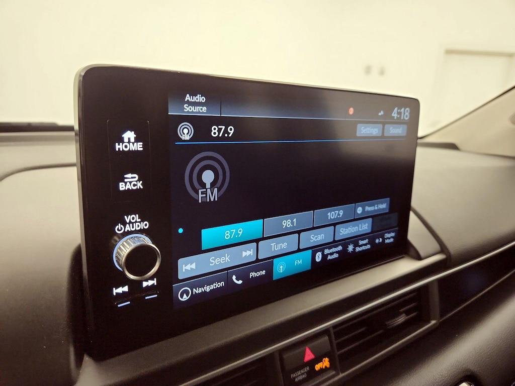 used 2025 Honda Pilot car, priced at $46,998