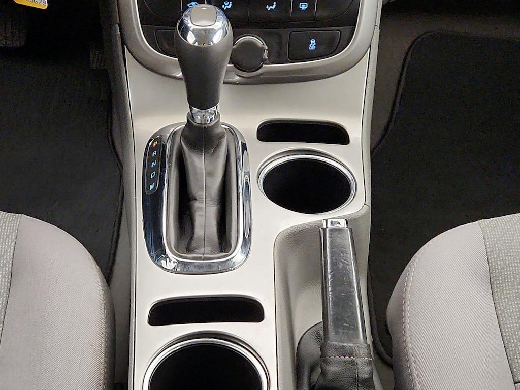 used 2015 Chevrolet Malibu car, priced at $13,998