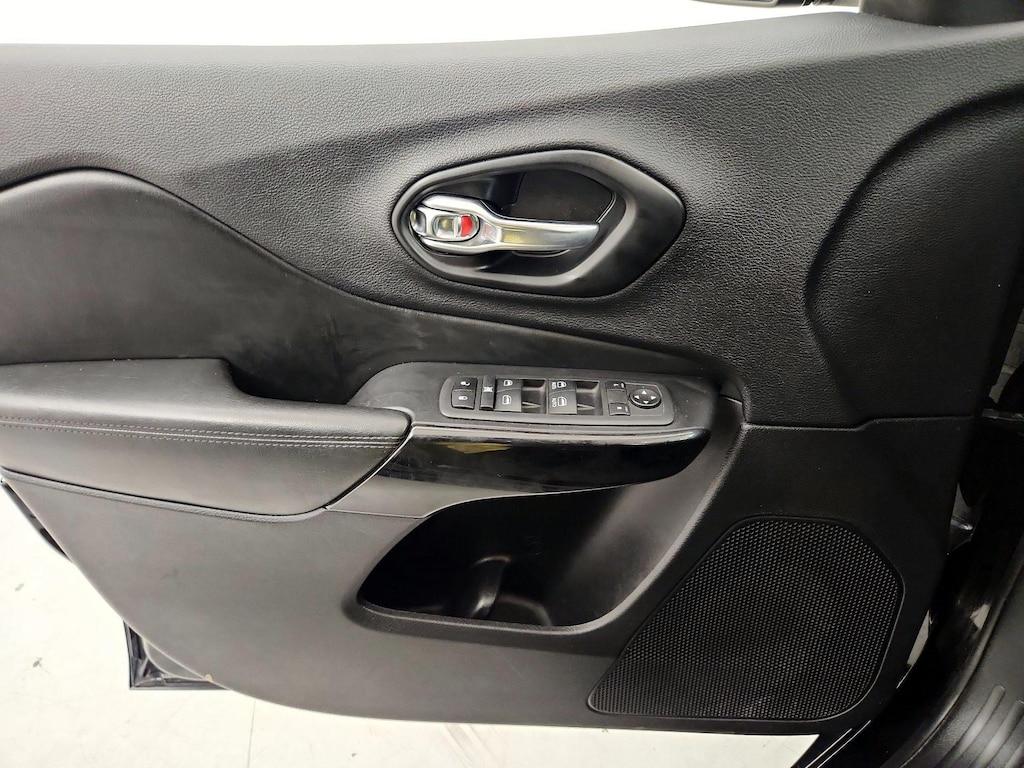 used 2021 Jeep Cherokee car, priced at $19,998