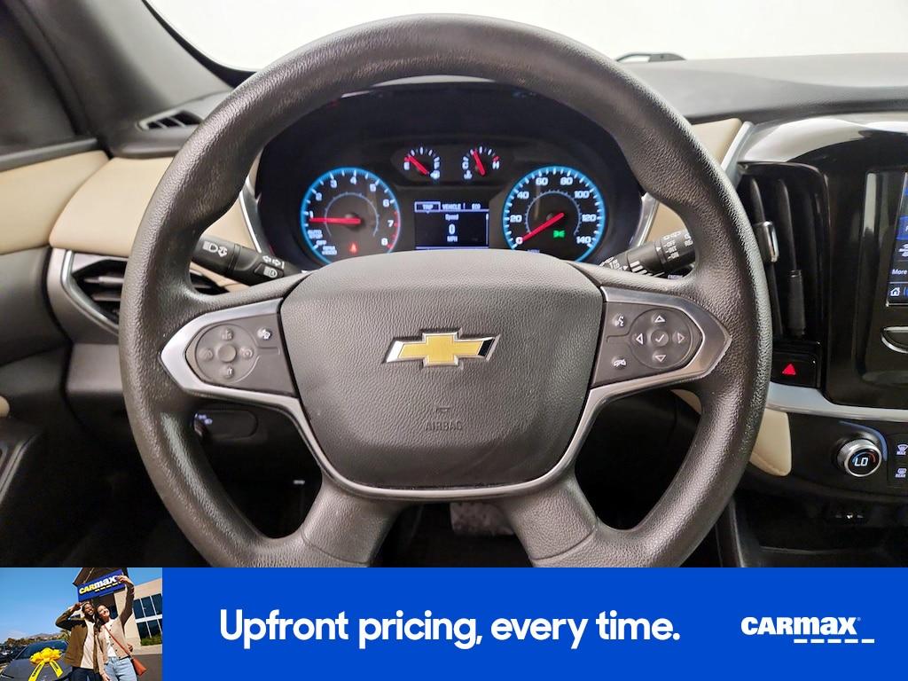 used 2023 Chevrolet Traverse car, priced at $26,998