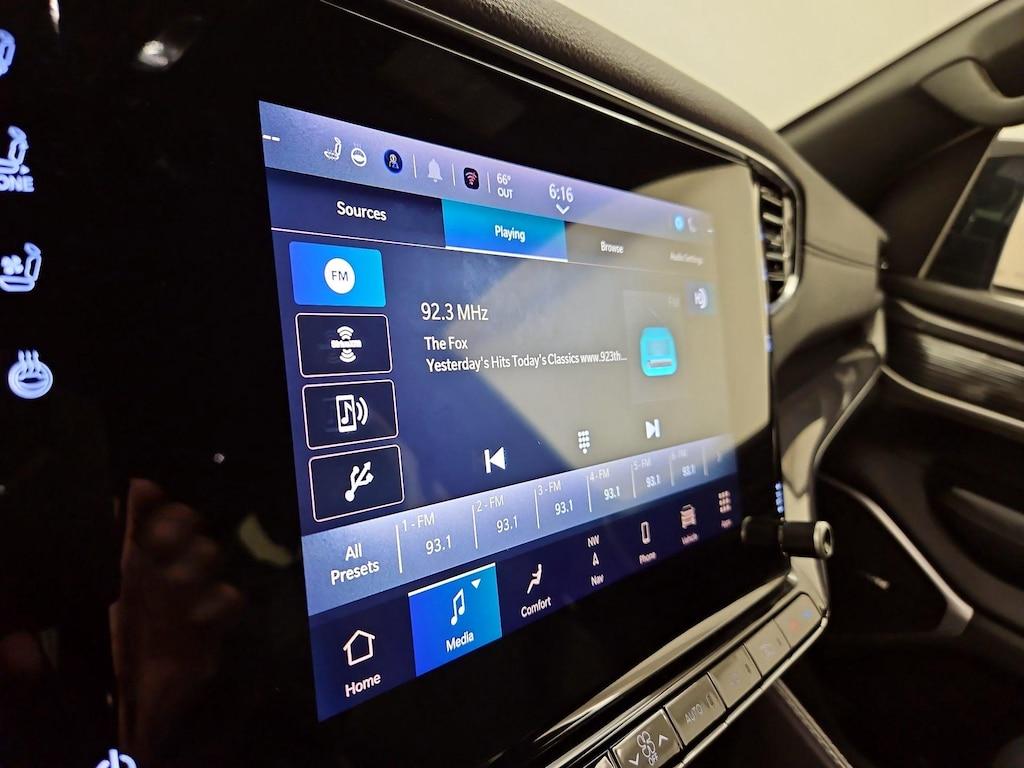 used 2024 Jeep Wagoneer L car, priced at $40,998