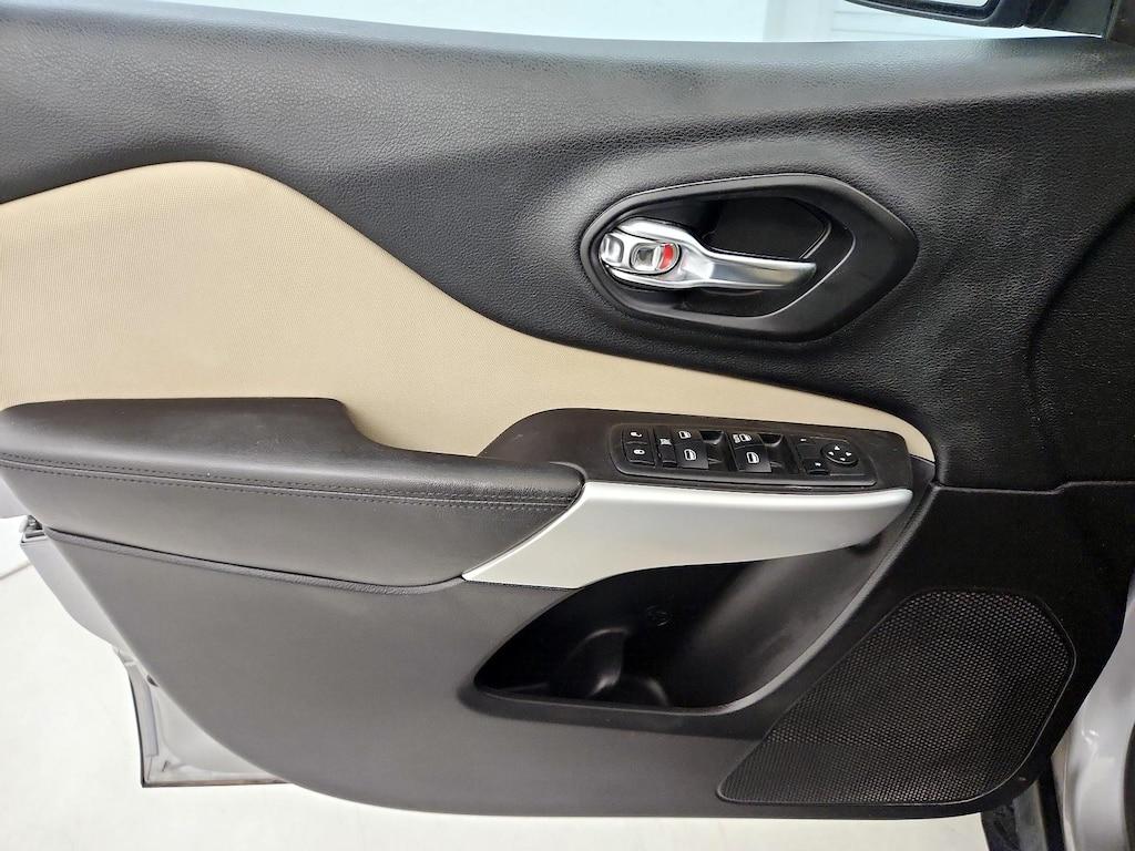 used 2018 Jeep Cherokee car, priced at $16,998