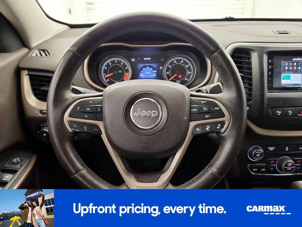 used 2014 Jeep Cherokee car, priced at $15,998