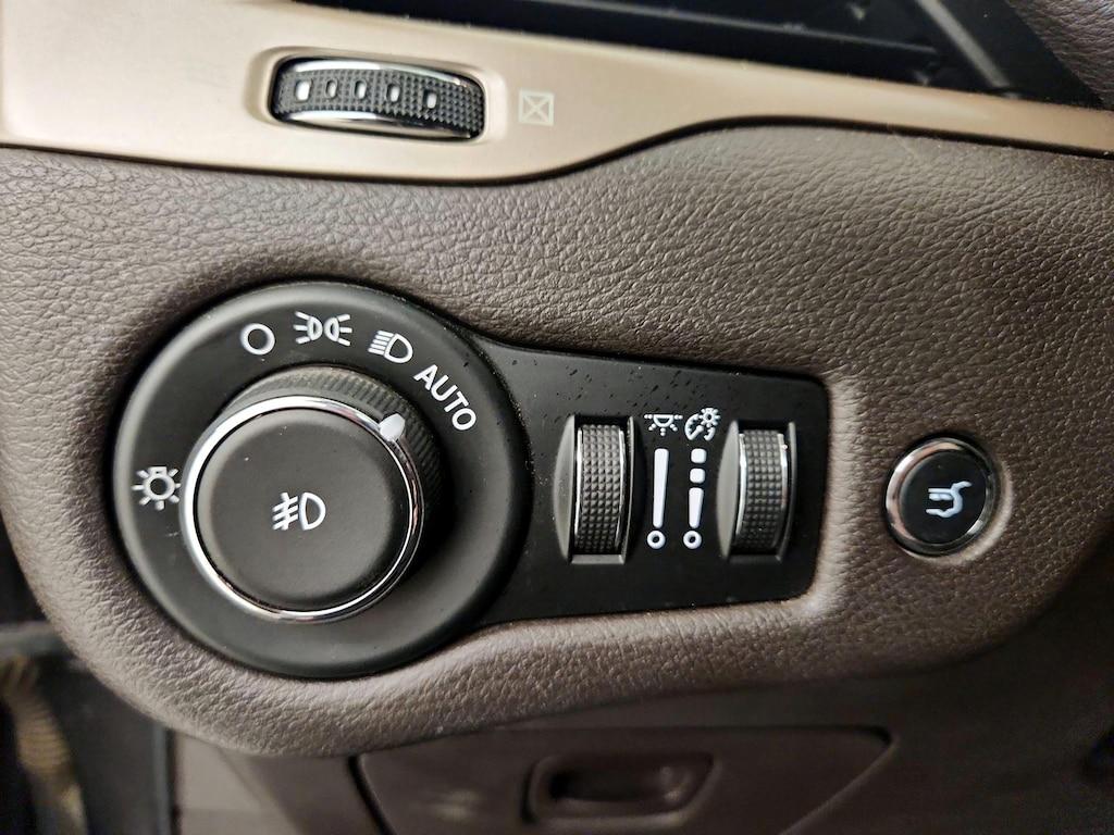 used 2014 Jeep Cherokee car, priced at $15,998