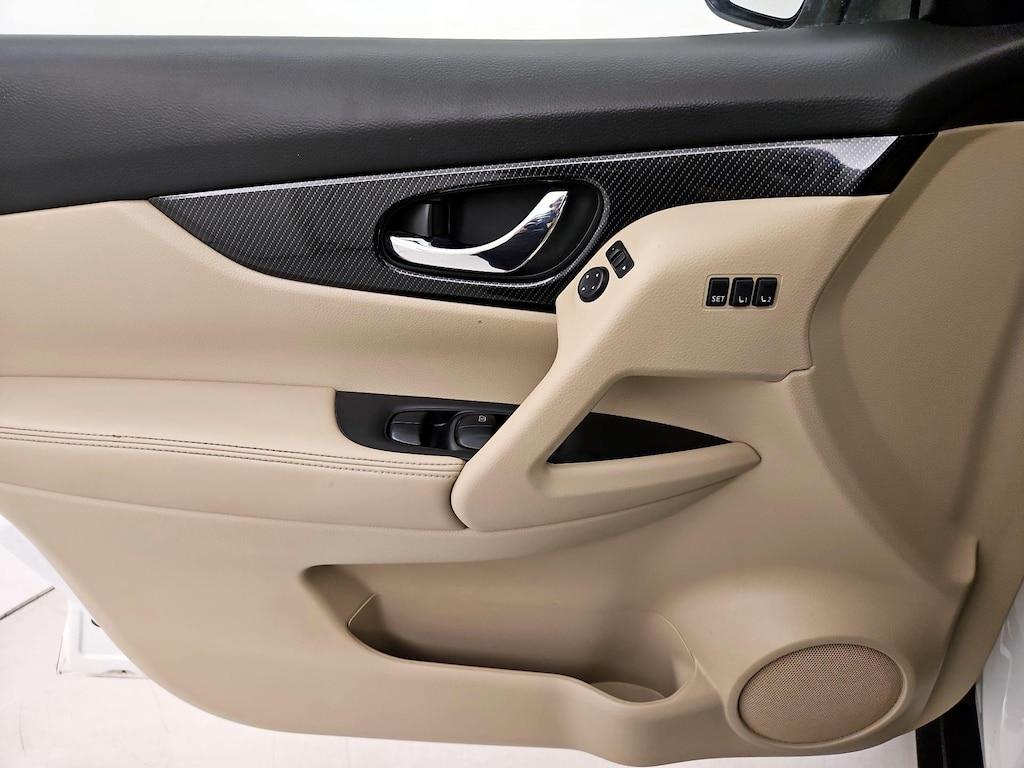 used 2019 Nissan Rogue car, priced at $17,998