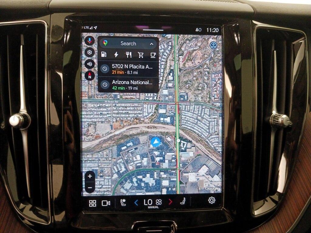 used 2024 Volvo XC60 Recharge Plug-In Hybrid car, priced at $40,998