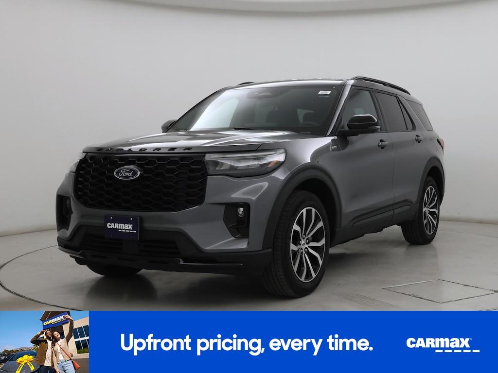 used 2025 Ford Explorer car, priced at $38,998